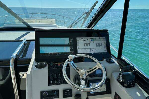 Regal 36 XO Yacht For Sale