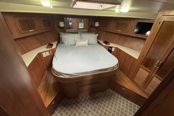 48ft Ricker Yacht For Sale