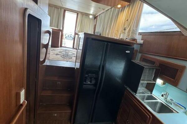 48ft Ricker Yacht For Sale