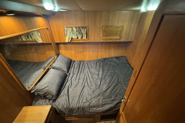 48ft Ricker Yacht For Sale