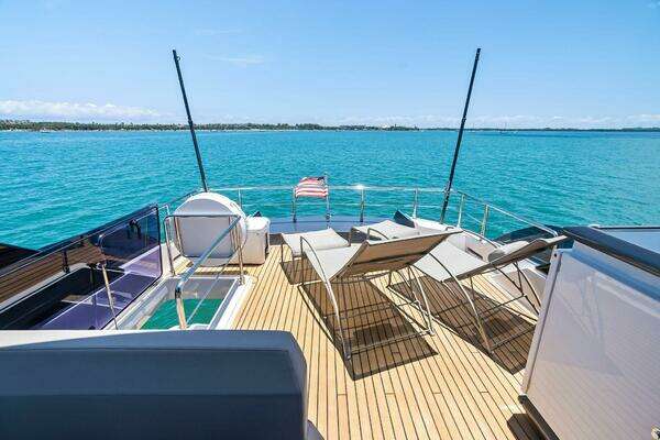 Ferretti Yachts 670 Yacht For Sale