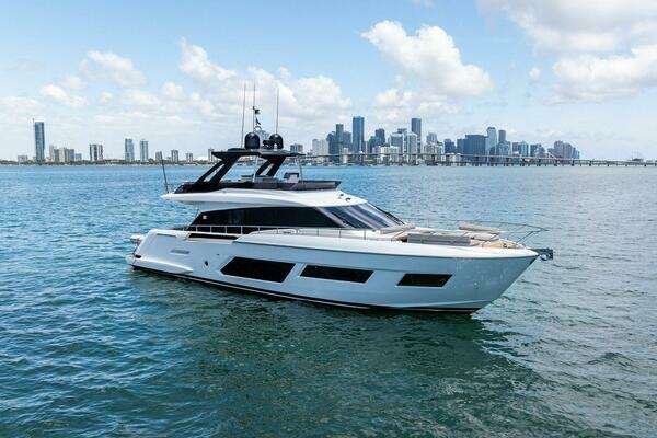 Ferretti Yachts 670 Yacht For Sale
