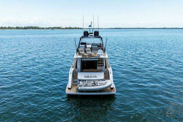 Ferretti Yachts 670 Yacht For Sale