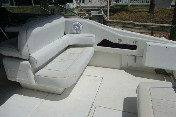 Photo of the 1991 Sea Ray 