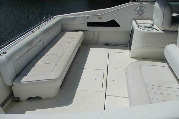 Photo of the 1991 Sea Ray 