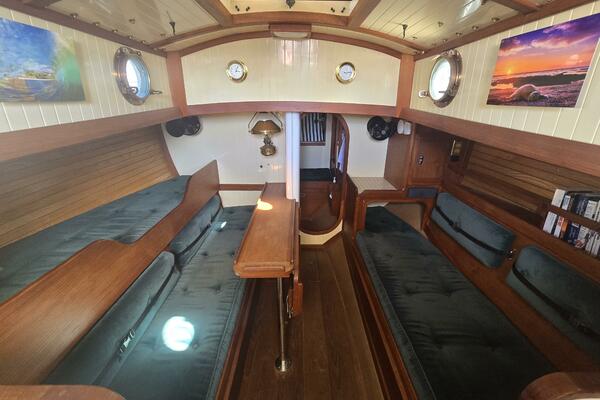 Little Wing 28ft Sam L  Morse Yacht For Sale