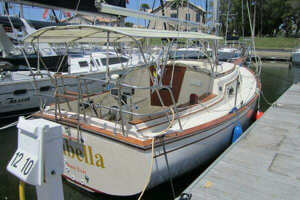 Photo of the 1987 Island Packet  "Isabella"