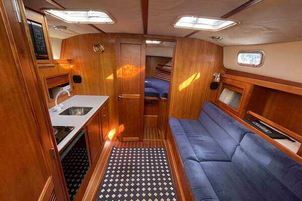 1997 Little Harbor 36