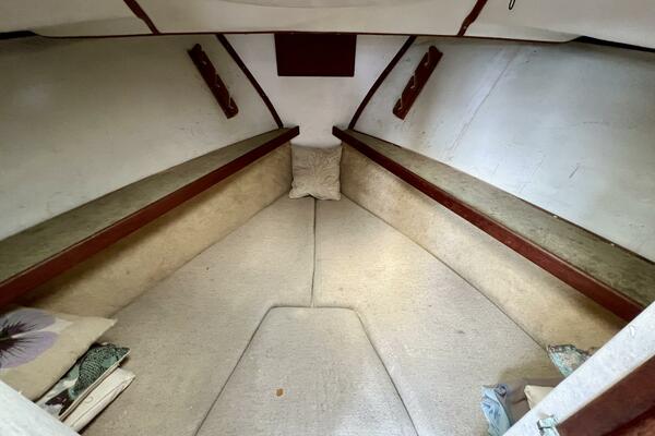 HAWK 35ft Custom Yacht For Sale