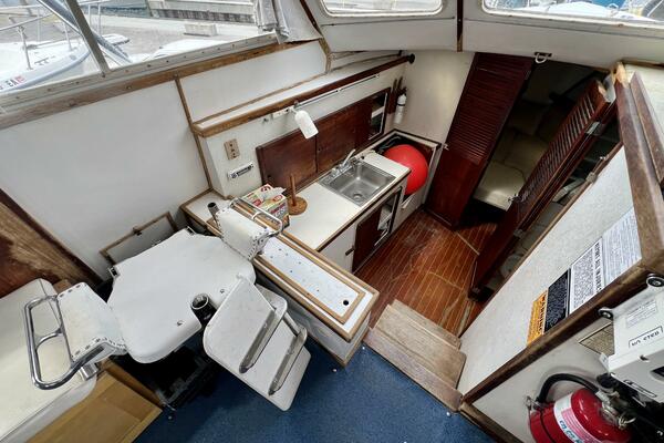 HAWK 35ft Custom Yacht For Sale