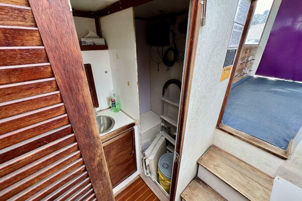 HAWK 35ft Custom Yacht For Sale