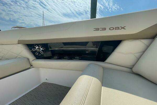 Regal 33 OBX Yacht For Sale