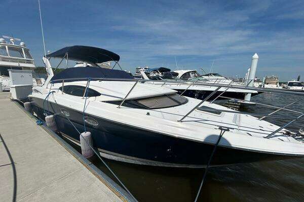 Earl s Dream 33ft Regal Yacht For Sale