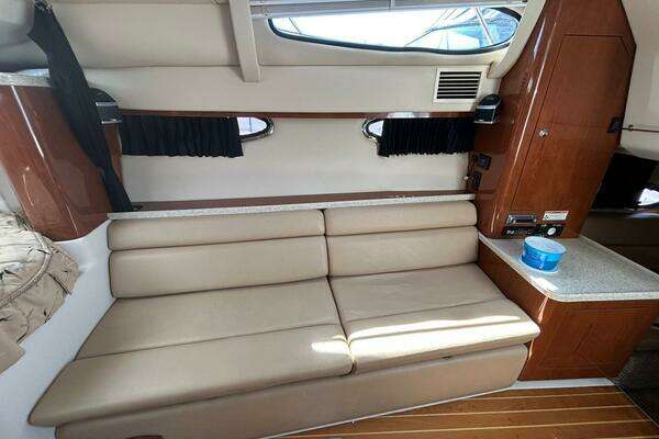 Earl s Dream 33ft Regal Yacht For Sale