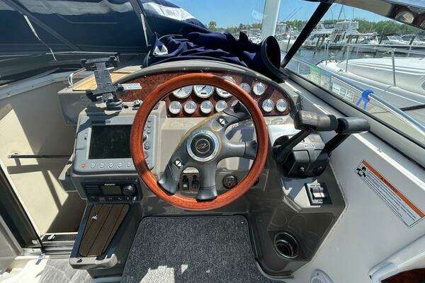 Earl s Dream 33ft Regal Yacht For Sale