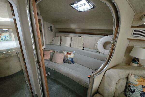 Photo of the 1992 Sea Ray 400 Express