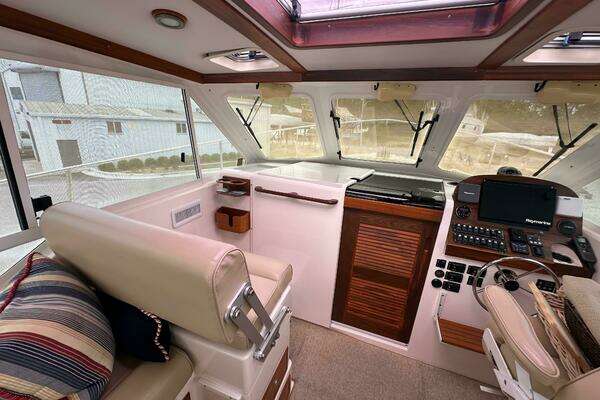 True North 34 Yacht For Sale