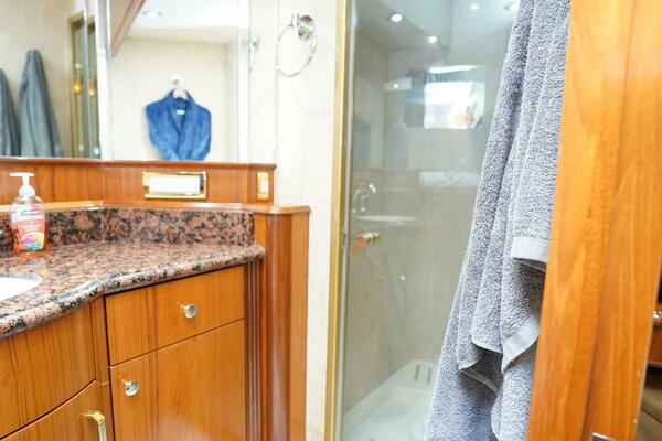 REEL DEAL  82ft Sea Force IX Yacht For Sale