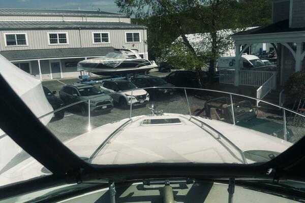 32ft Sea Ray Yacht For Sale