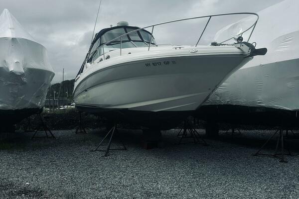 32ft Sea Ray Yacht For Sale