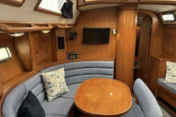 Hylas 46 Yacht For Sale