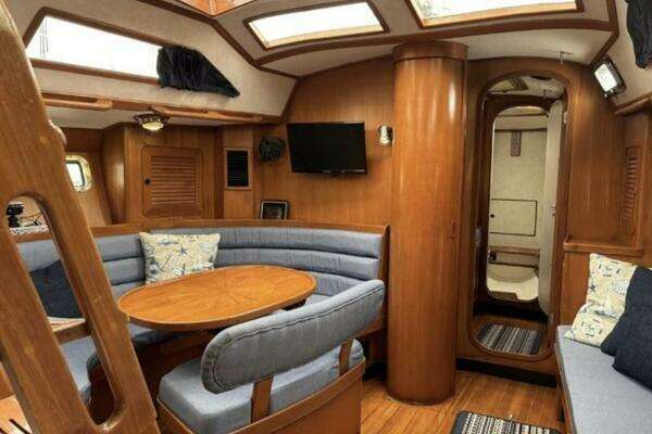 Hylas 46 Yacht For Sale