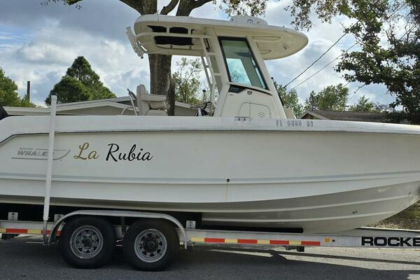 25ft Boston Whaler Yacht For Sale