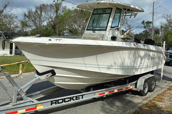 25ft Boston Whaler Yacht For Sale