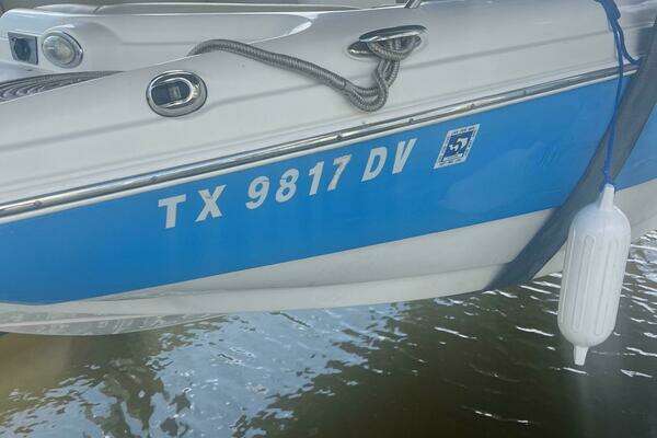 20ft NauticStar Yacht For Sale