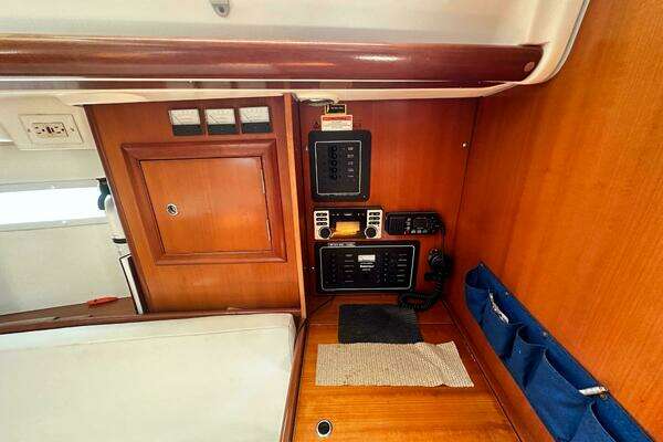 32ft Beneteau Yacht For Sale