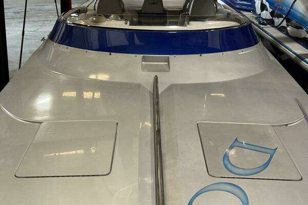 Photo of the 2006 Donzi 38ZR