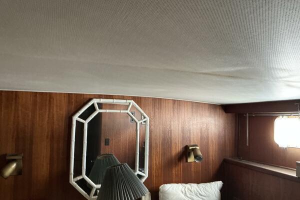 58ft Hatteras Yacht For Sale