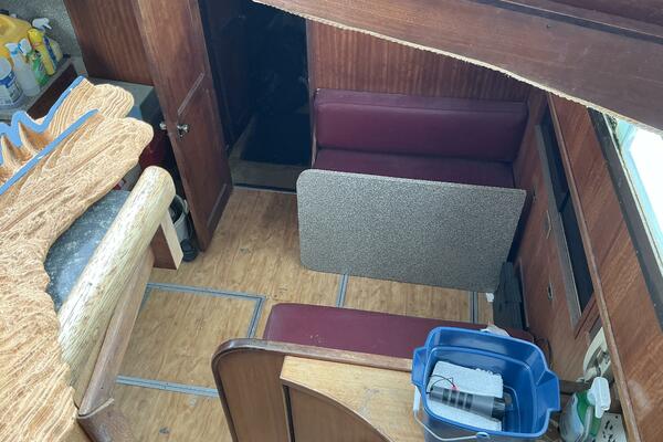58ft Hatteras Yacht For Sale
