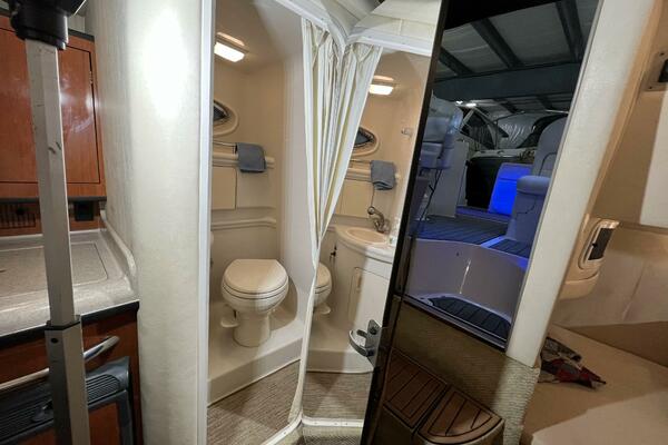 Sleepless Knights 31ft Sea Ray Yacht For Sale