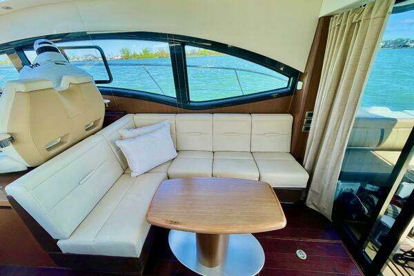Sea Ray 400 Sundancer Yacht For Sale