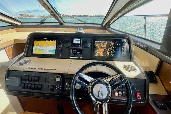 Sea Ray 400 Sundancer Yacht For Sale