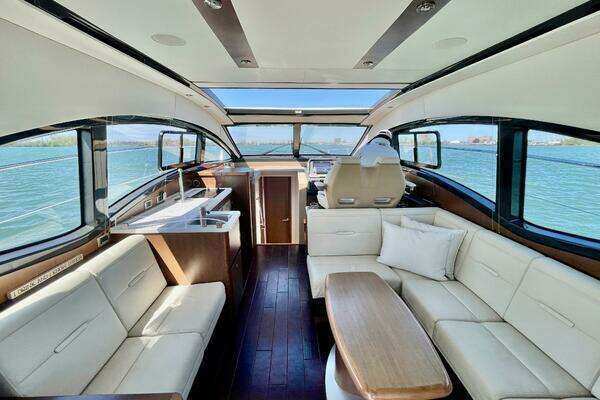 Sea Ray 400 Sundancer Yacht For Sale