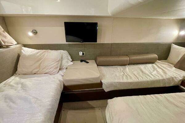 Sea Ray 400 Sundancer Yacht For Sale