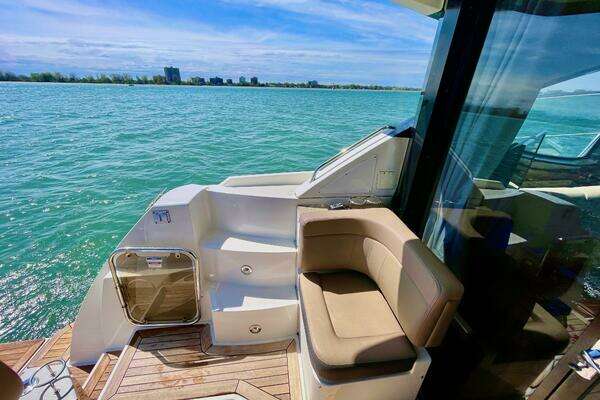 Sea Ray 400 Sundancer Yacht For Sale
