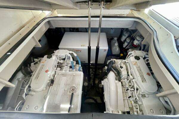 Sea Ray 400 Sundancer Yacht For Sale