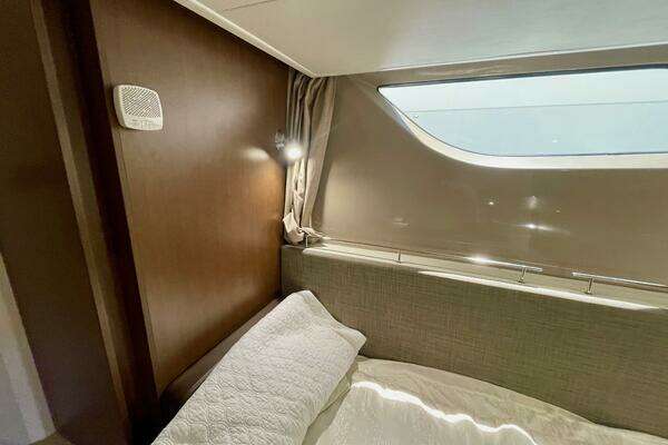 Sea Ray 400 Sundancer Yacht For Sale