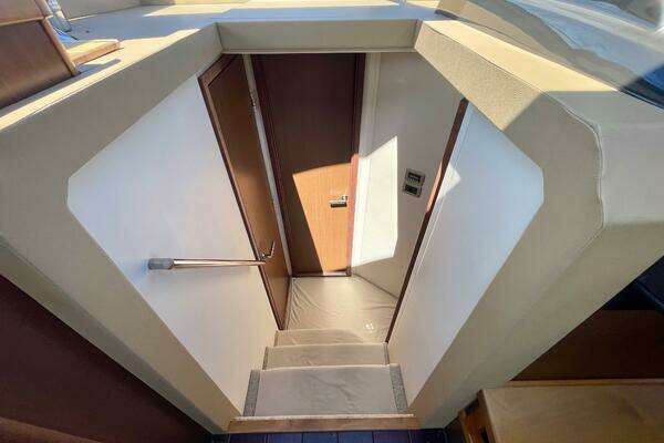 Sea Ray 400 Sundancer Yacht For Sale