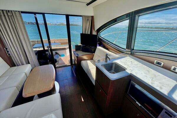 Sea Ray 400 Sundancer Yacht For Sale
