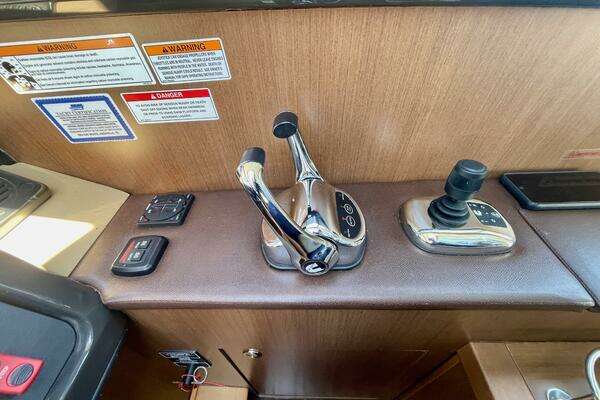 Sea Ray 400 Sundancer Yacht For Sale