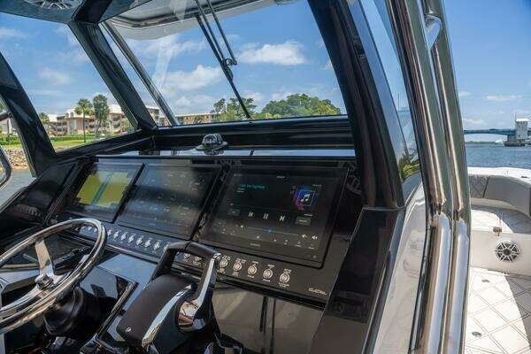 Sedna 37 Open Yacht For Sale