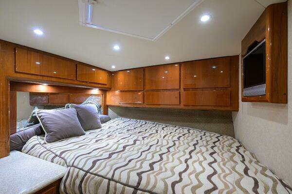 Egg Harbor 50 Convertible Yacht For Sale