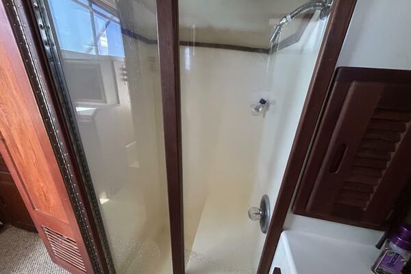 Convict 32ft Albemarle Yacht For Sale