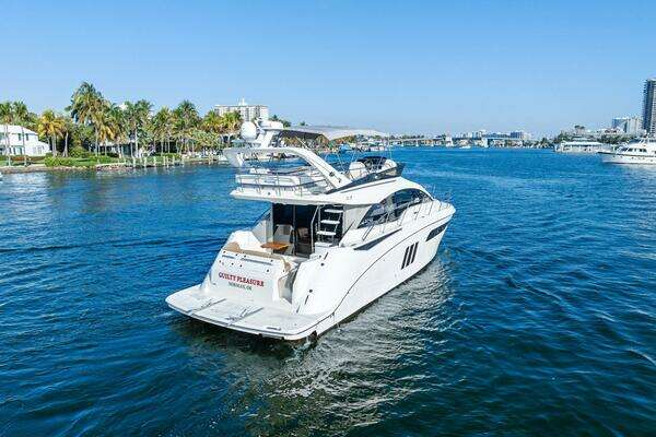 Sea Ray 510 Fly Yacht For Sale