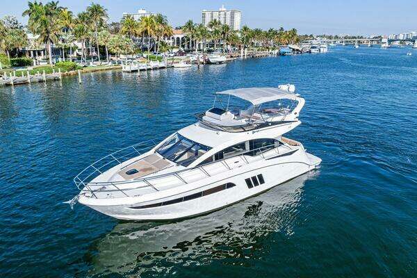 Sea Ray 510 Fly Yacht For Sale