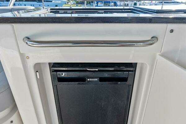 Sea Ray 510 Fly Yacht For Sale